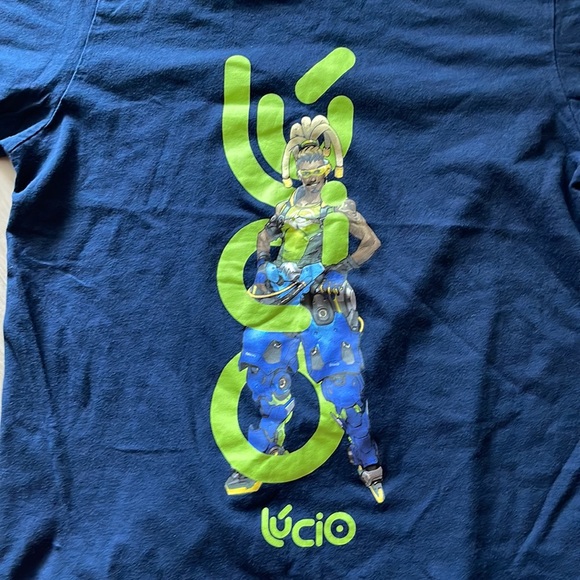 Blizzard Overwatch DJ Lucio Medien Shirt by Uniqlo. 
All Sales are Final - Picture 3 of 6